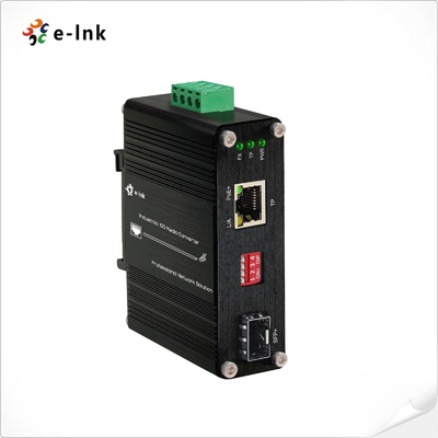 Mini Industrial 10G/5G/2.5G/1G/100M 802.3at para 10GBASE-X SFP+ Media Converter